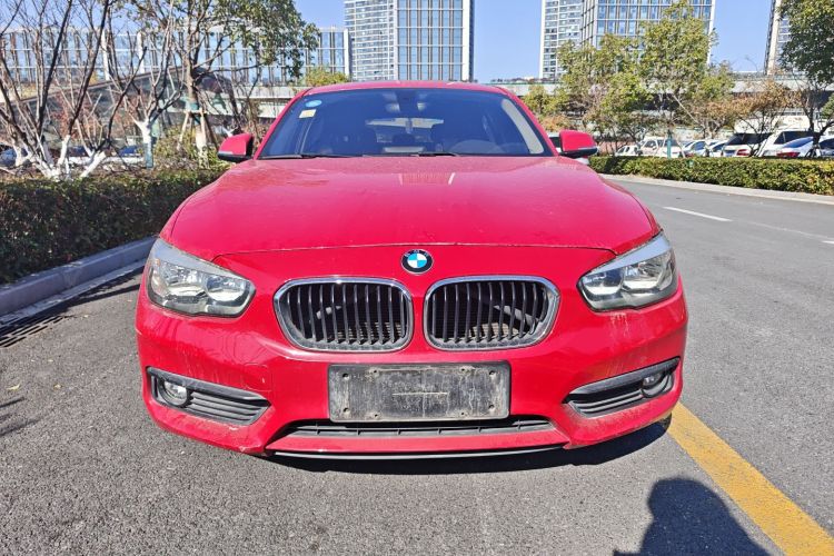 宝马1系(进口) 2015款 118i 领先型车身外观6001