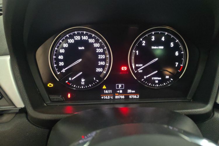 宝马X1 2018款 sDrive20Li 领先型中控内饰15