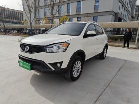 双龙 柯兰多 2015款 2.0L 四驱自动致纯版