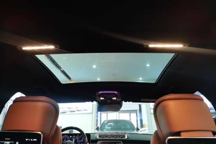 奔驰 迈巴赫S级 2022款 S 480 4MATIC 智臻特别版中控内饰7014