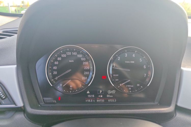 宝马X1 2018款 sDrive20Li 领先型中控内饰15