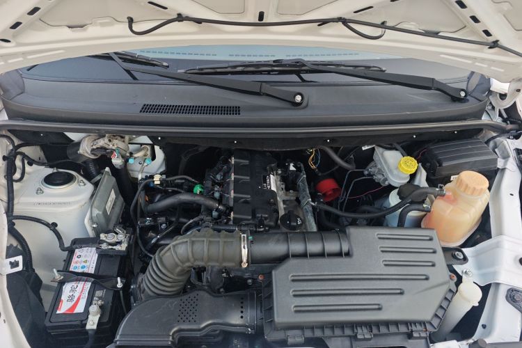 五菱汽车 五菱荣光V 2019款 1.5L封窗车实用型国VI LAR局部细节24