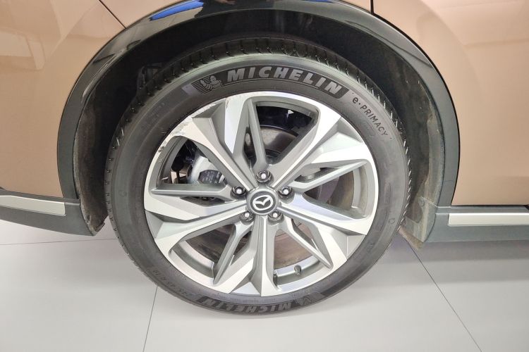 马自达EZ-6 2024款 增程200智尊版车身外观6005