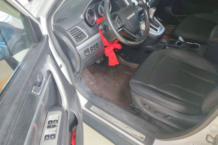 哈弗H6 2017款 红标 运动版 1.5T 自动两驱豪华型中控内饰7002