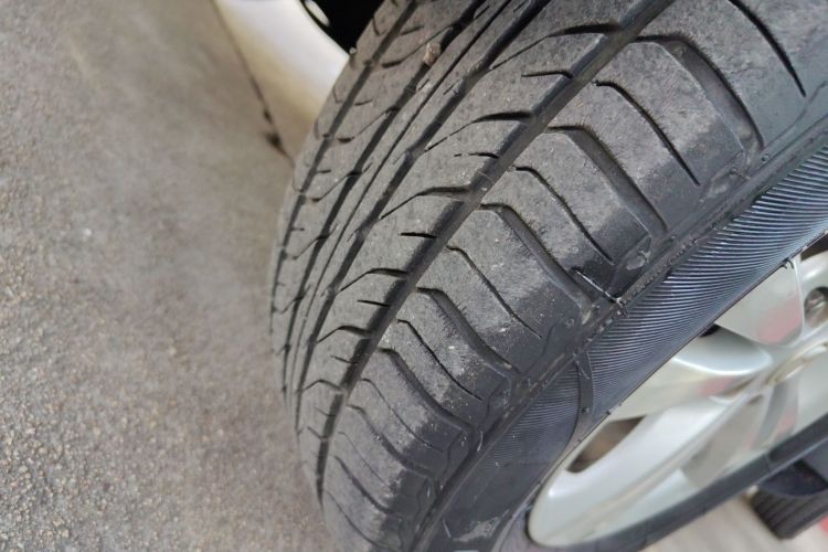 北汽幻速S3 2016款 S3L 1.5L 手动尊享型车身外观6010