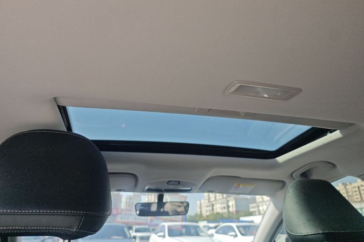 吉利汽车 帝豪 2022款 第4代 1.5L CVT尊贵型局部细节22