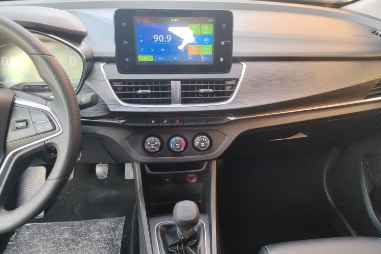 宝骏360 2018款 1.5L 手动精英型 国V局部细节16