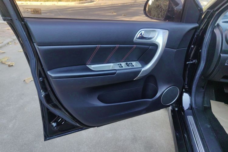 哈弗H6 2016款 升级版 1.5T 手动两驱精英型中控内饰7001