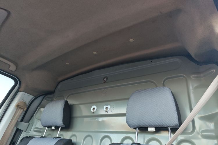 长安凯程 长安睿行EM60 2021款 纯电动厢式运输车60kW局部细节22