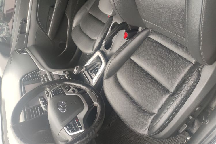 现代 领动 2016款 1.6L 自动智炫·豪华型中控内饰7003