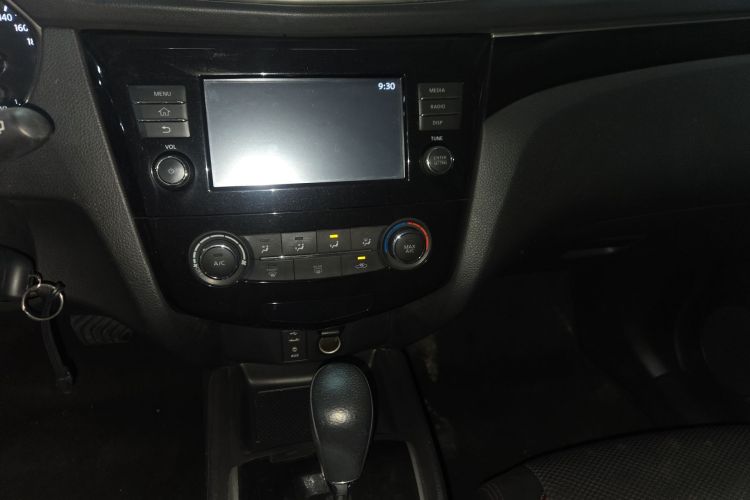 日产 逍客 2017款 2.0L CVT智享版 国V局部细节16