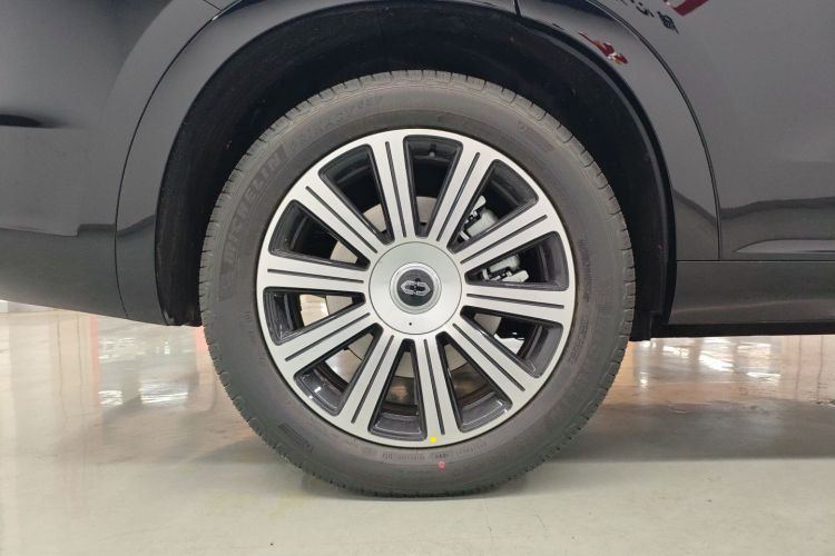 鸿蒙智行 问界M7 2024款 1.5T 智驾后驱Pro版 5座车身外观6003