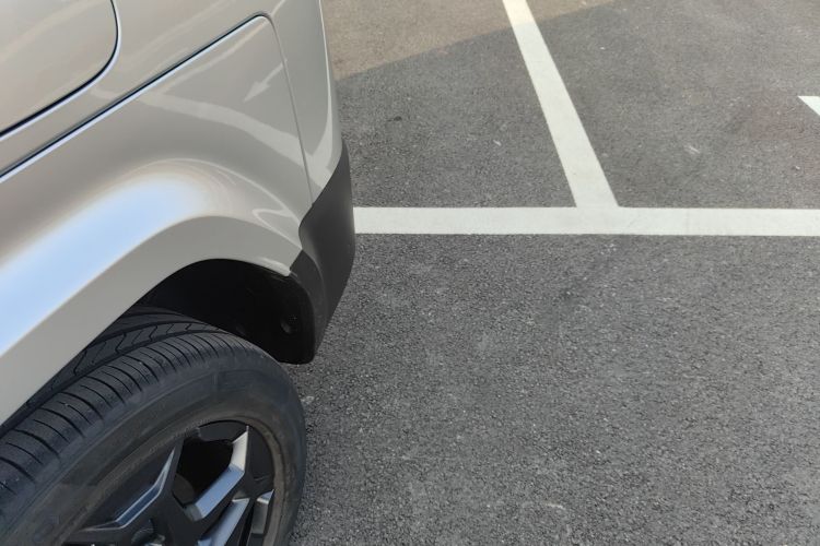 方程豹 钛7 2025款 190KM四驱Ultra版中控内饰7003