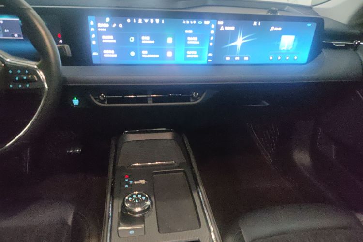 福特 蒙迪欧 2023款 EcoBoost 180 豪华型局部细节16