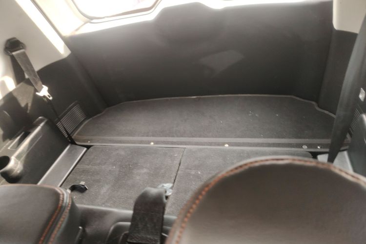 SWM斯威汽车 SWM斯威X3 2017款 1.5T 手动时尚型中控内饰7005