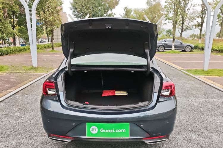 别克 君威 2020款 552T 精英型局部细节23