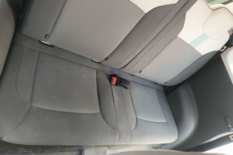 长安启源 长安Lumin 2022款 210km 香甜款中控内饰7006