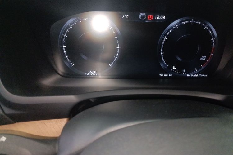 沃尔沃XC90 2021款 B5 智行豪华版 5座中控内饰15