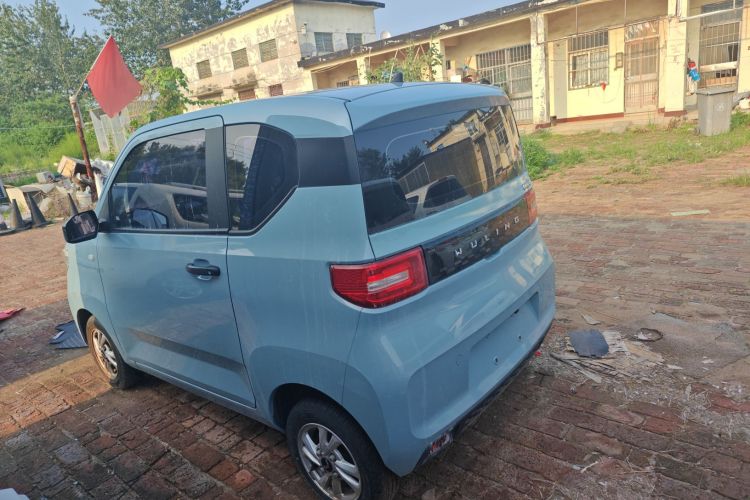 五菱汽车 宏光MINIEV 2020款 自在款 磷酸铁锂车身外观6005