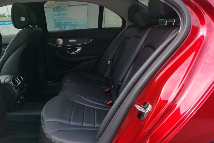 奔驰C级 2020款 改款 C 260 L 运动版中控内饰7001