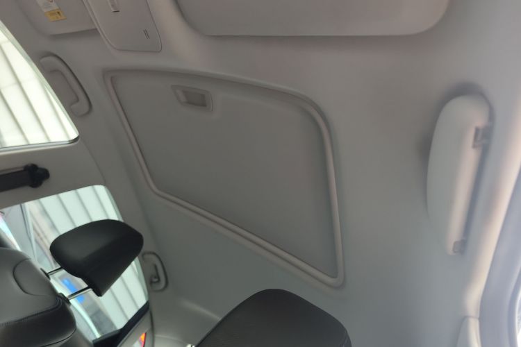 雪佛兰 科鲁泽 2023款 1.3T 轻混自动尊享版中控内饰7006