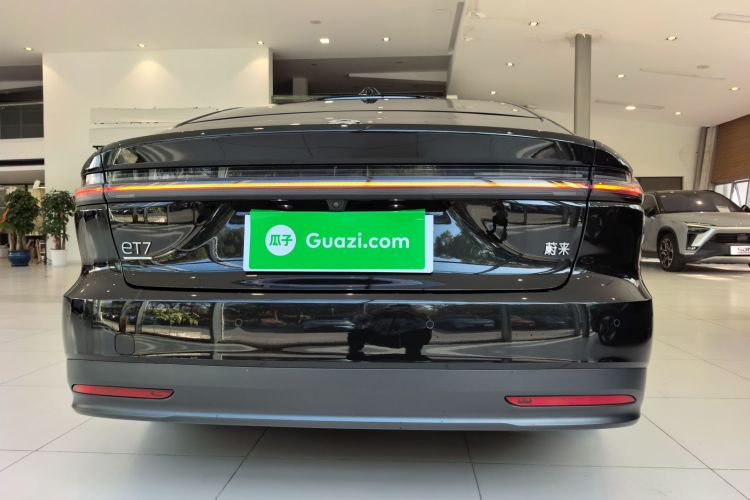 蔚来ET7 2024款 75kWh 行政版车身外观6004