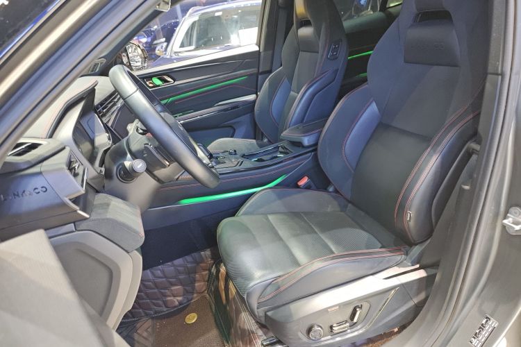 领克05 2022款 2.0TD 四驱劲Halo局部细节19