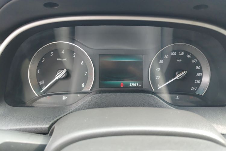 别克 英朗 2021款 典范 1.5L 自动精英型中控内饰15