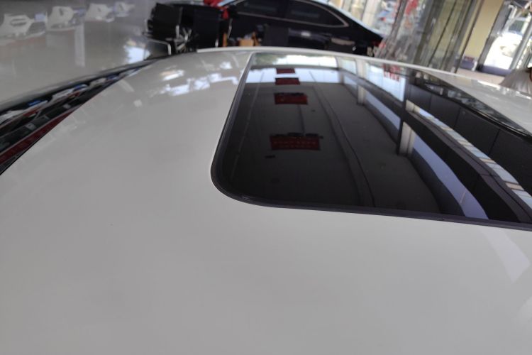 长安 逸动 2023款 畅享版 PLUS 蓝鲸NE 1.4T GDI DCT尊贵版局部细节57