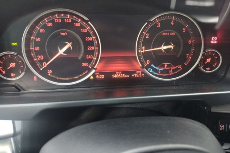 宝马X5（平行进口）中控内饰15