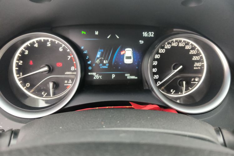 丰田 凯美瑞 2021款 2.0G 豪华版中控内饰15