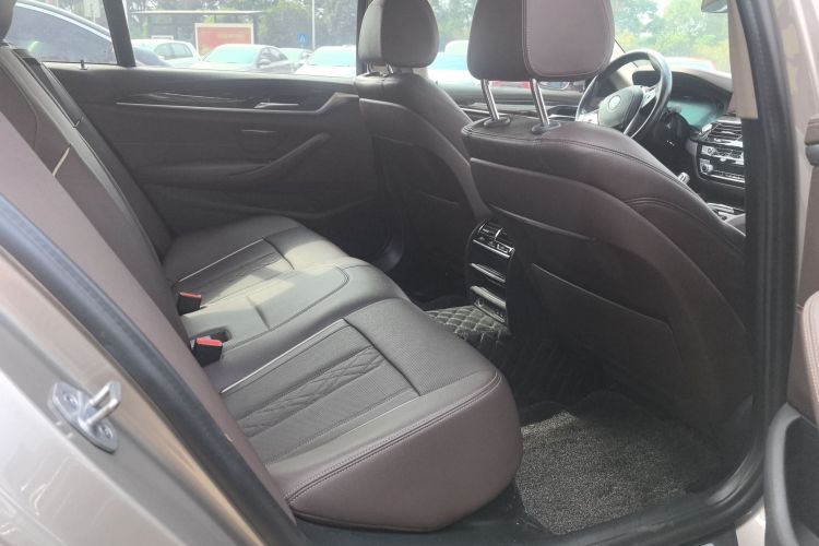 宝马5系 2021款 525Li 豪华套装中控内饰7007