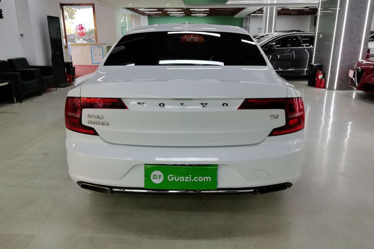 沃尔沃S90 2017款 T4 智逸版车身外观6004