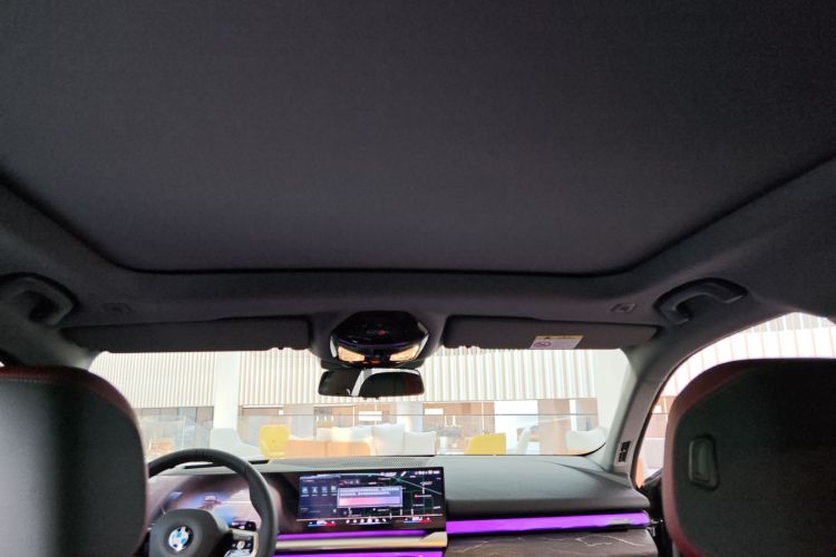 宝马5系 2026款 530Li 尊享型 M运动套装局部细节22