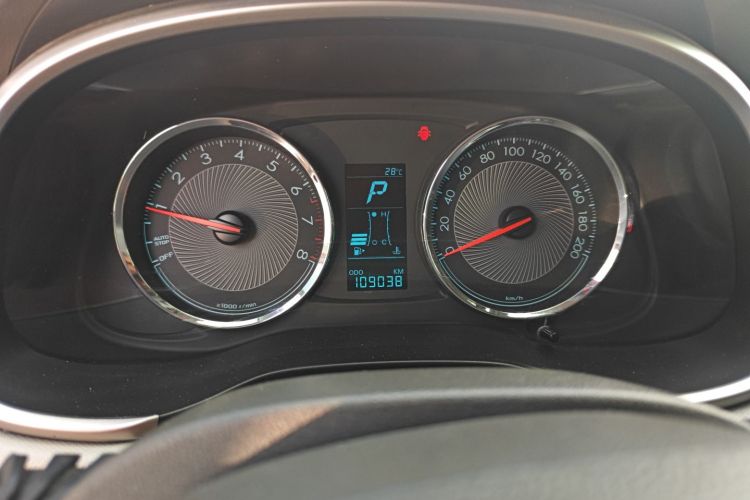 雪佛兰 乐风RV 2016款 1.5L 自动畅行版中控内饰15