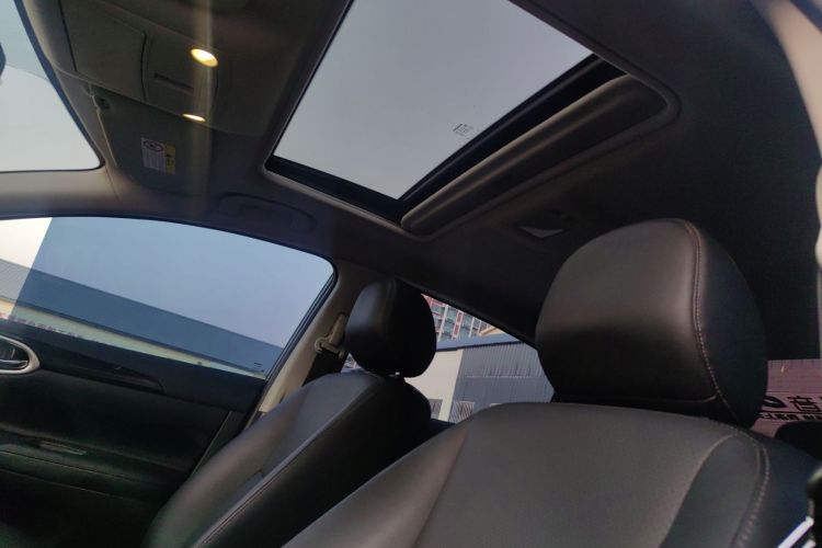 日产 轩逸 2016款 1.6XL  CVT尊享版局部细节22