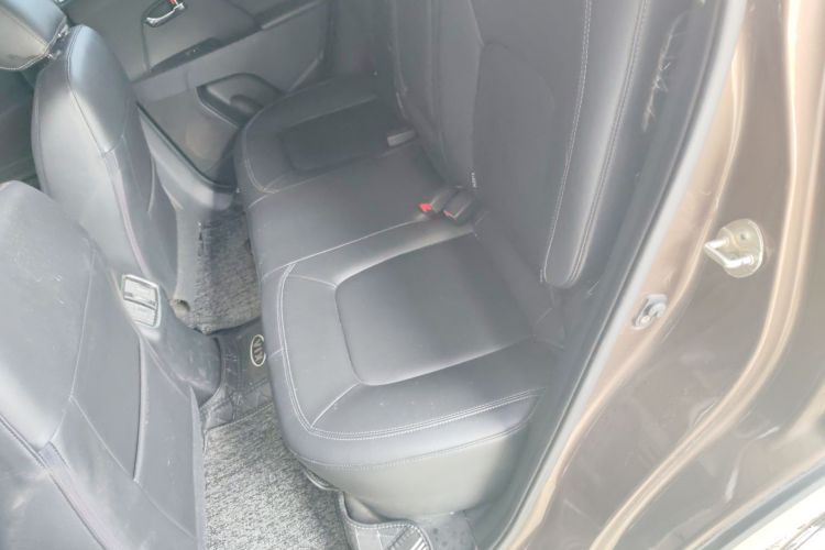 起亚 智跑 2016款 2.0L 自动两驱版GLS中控内饰7001