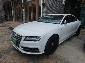 奥迪S7 2013款 4.0 TFSI quattro