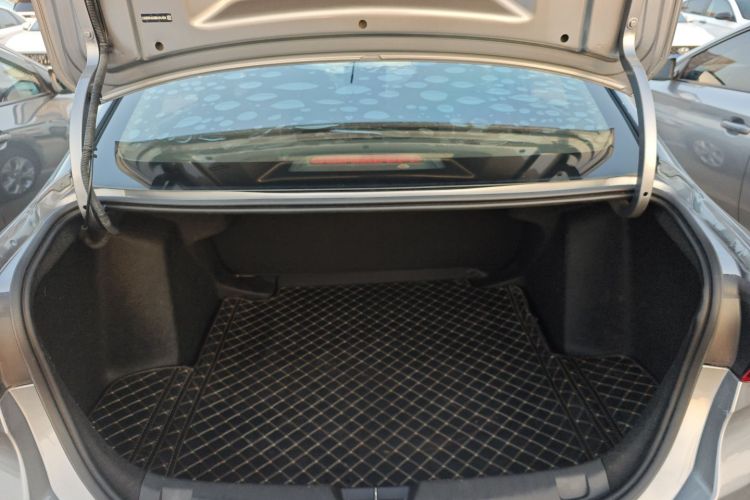 雪佛兰 科沃兹 2020款 325T 自动欣悦版局部细节23