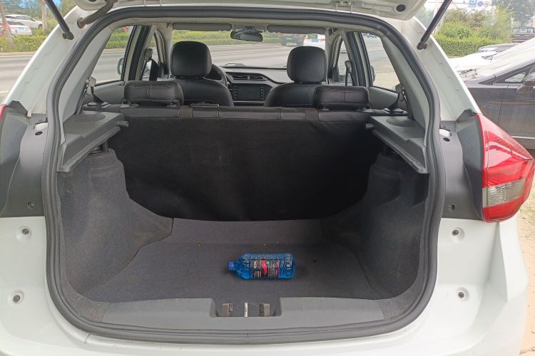 奇瑞 瑞虎3X 2020款 质享版 1.5L 手动豪华版局部细节23