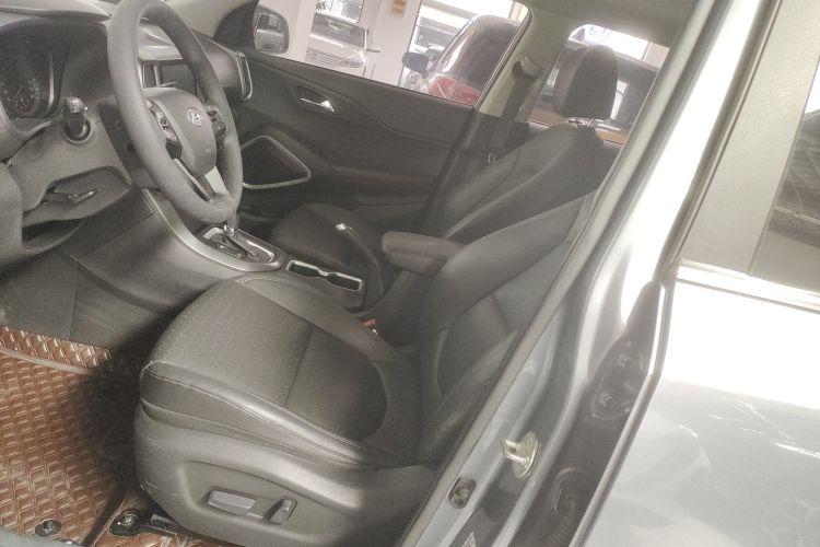 北京现代ix35 2018款 2.0L 自动两驱智勇·畅享版局部细节19