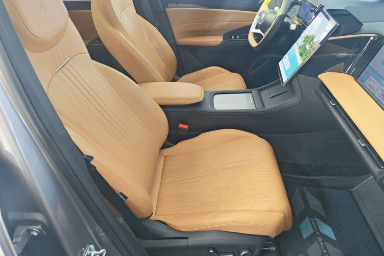 吉利银河 银河L7 2024款 1.5T 115km MAX  龙腾版局部细节41