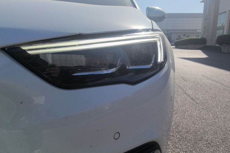 别克 君威 2017款 20T 豪华型局部细节36