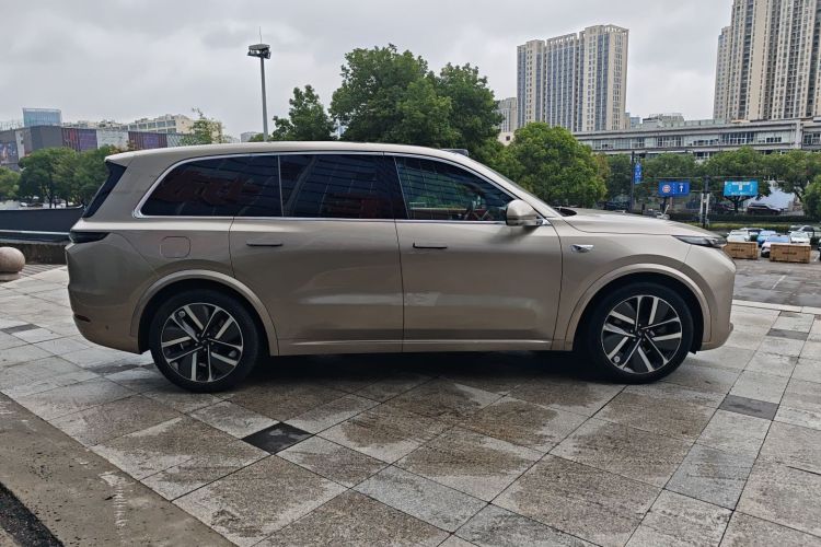 理想汽车 理想L9 2022款 Max车身外观6003