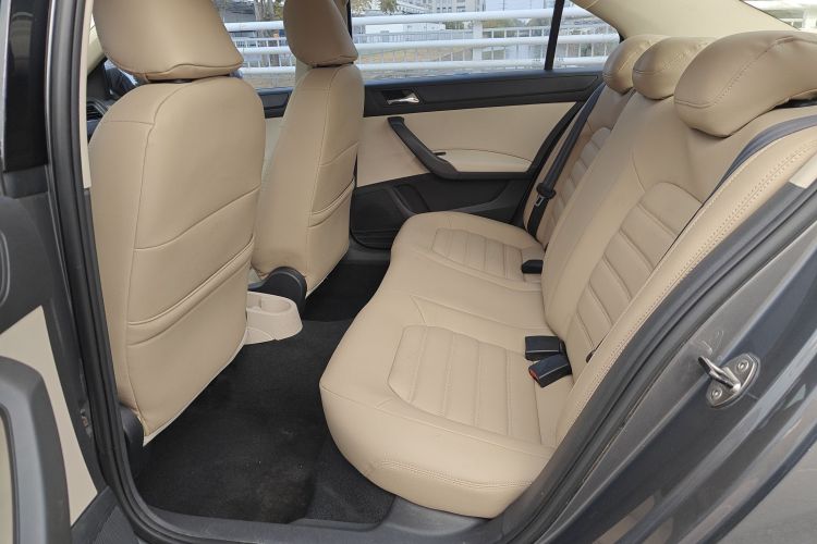 斯柯达 昕锐 2015款 1.6L 自动智选型中控内饰7003