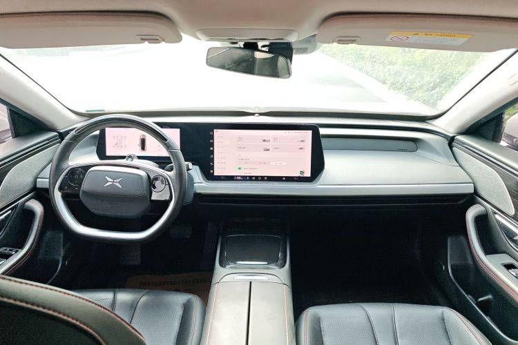 小鹏P7 2022款 670N+中控内饰7002