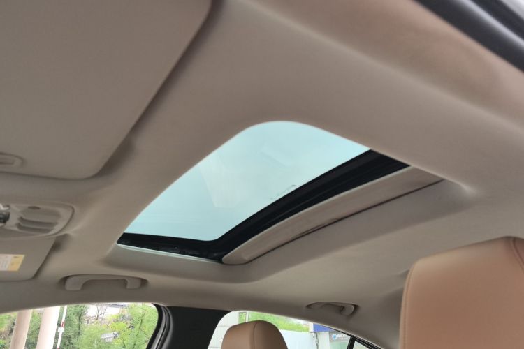 别克 凯越 2018款 15N CVT豪华型局部细节9002