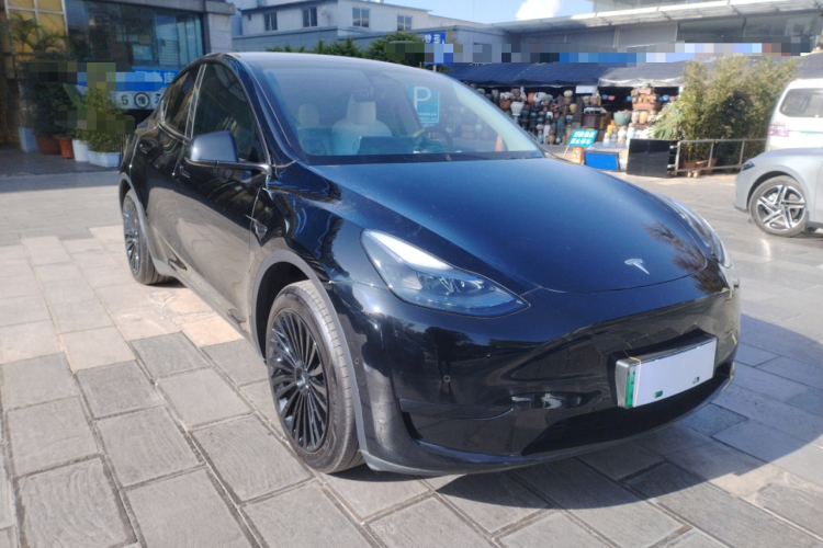 特斯拉 Model Y 2023款 后轮驱动版车身外观6002