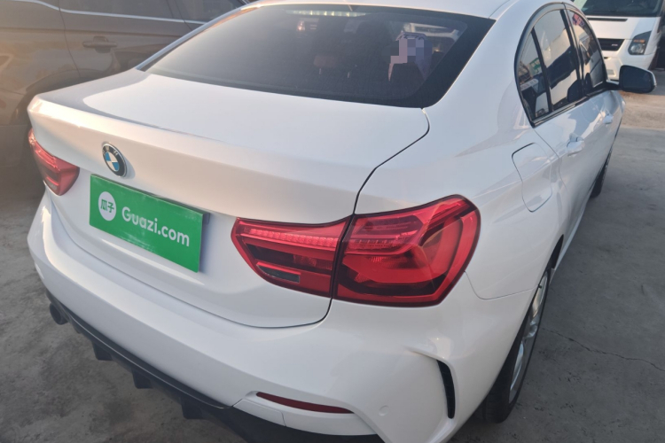 宝马1系 2019款 118i M运动套装车身外观6004