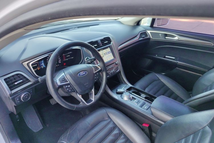 福特 蒙迪欧 2017款 EcoBoost 180 豪华型中控内饰7001